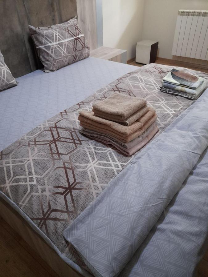 סקופיה Centar Two Apartment מראה חיצוני תמונה